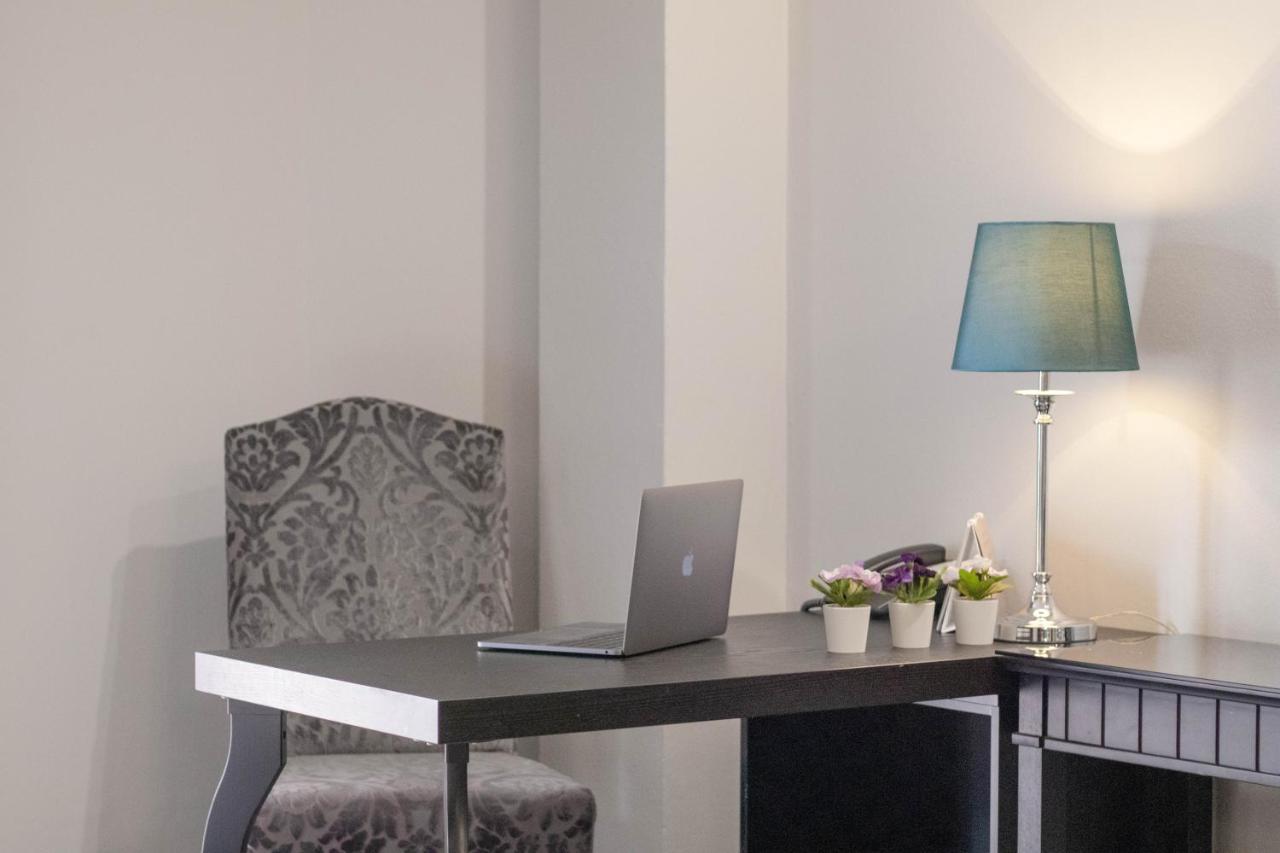 The Star Of Sathorn Hotel Bangkok Luaran gambar