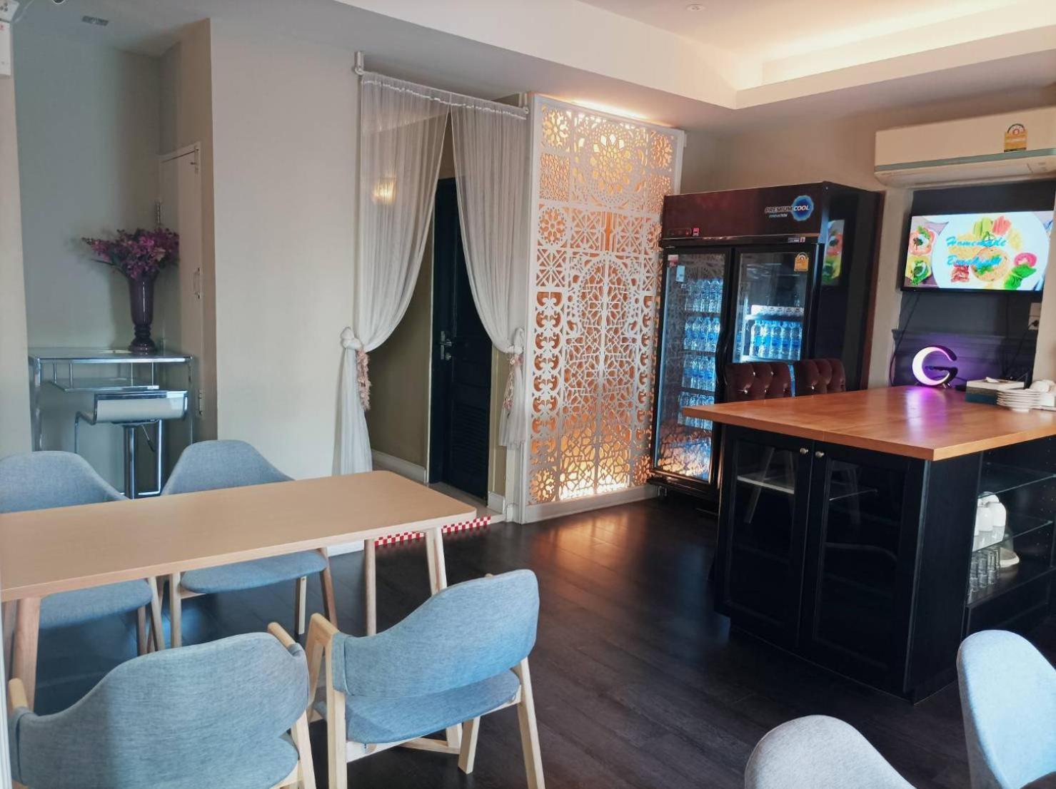 The Star Of Sathorn Hotel Bangkok Luaran gambar